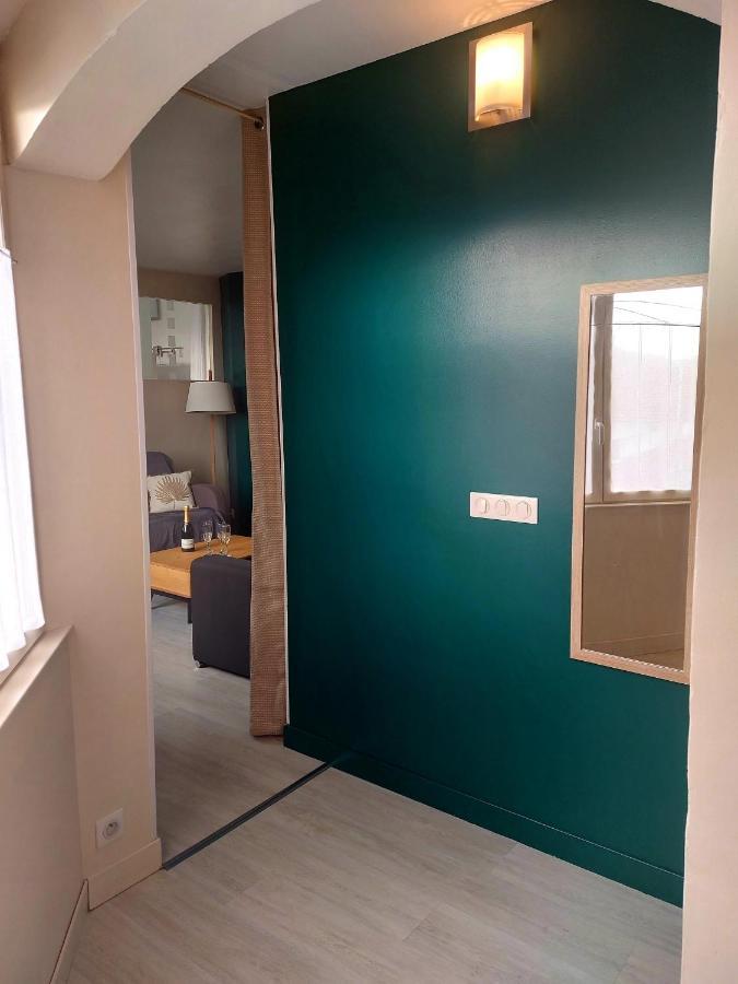 Les Belles Terrasses Dieppe ,3 Appartements , Le Vegetal De 1 A 8 Personnes , Le Tropical De 1 A 6 Personnes , Le Floral Avec Terrasse De 1 A 3 Personnes , Quartier Calme Au Stationnement Gratuit A Cote De L'Avenue Verte المظهر الخارجي الصورة