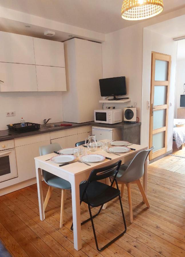 Les Belles Terrasses Dieppe ,3 Appartements , Le Vegetal De 1 A 8 Personnes , Le Tropical De 1 A 6 Personnes , Le Floral Avec Terrasse De 1 A 3 Personnes , Quartier Calme Au Stationnement Gratuit A Cote De L'Avenue Verte المظهر الخارجي الصورة