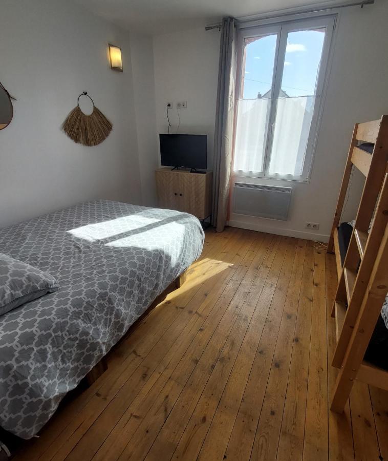 Les Belles Terrasses Dieppe ,3 Appartements , Le Vegetal De 1 A 8 Personnes , Le Tropical De 1 A 6 Personnes , Le Floral Avec Terrasse De 1 A 3 Personnes , Quartier Calme Au Stationnement Gratuit A Cote De L'Avenue Verte المظهر الخارجي الصورة