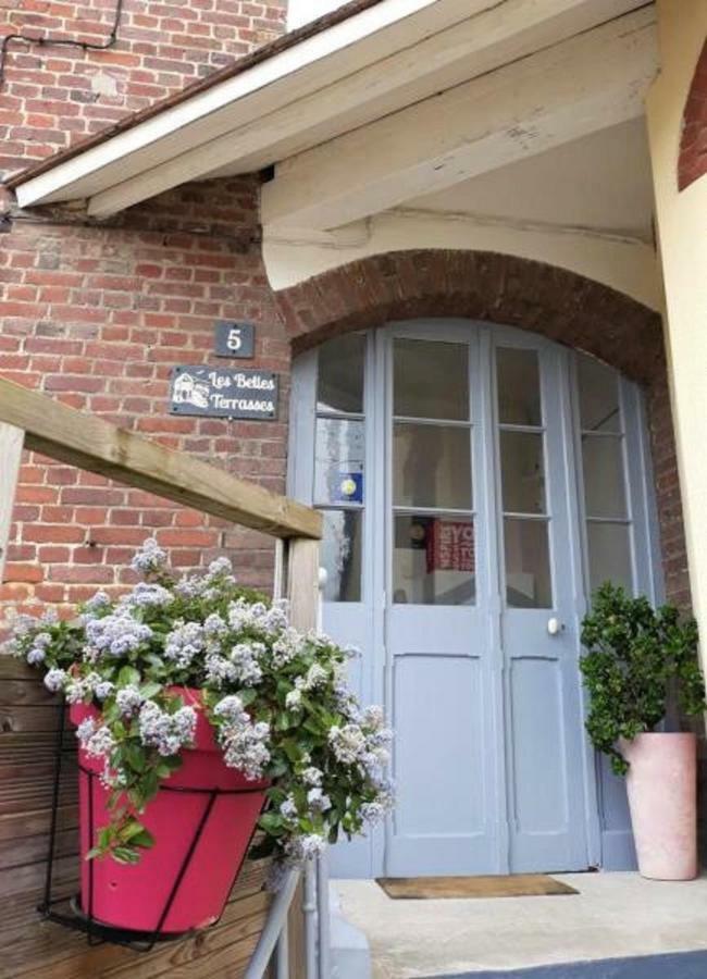 Les Belles Terrasses Dieppe ,3 Appartements , Le Vegetal De 1 A 8 Personnes , Le Tropical De 1 A 6 Personnes , Le Floral Avec Terrasse De 1 A 3 Personnes , Quartier Calme Au Stationnement Gratuit A Cote De L'Avenue Verte المظهر الخارجي الصورة
