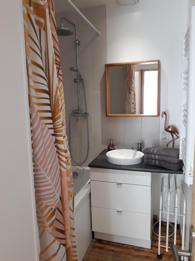 Les Belles Terrasses Dieppe ,3 Appartements , Le Vegetal De 1 A 8 Personnes , Le Tropical De 1 A 6 Personnes , Le Floral Avec Terrasse De 1 A 3 Personnes , Quartier Calme Au Stationnement Gratuit A Cote De L'Avenue Verte المظهر الخارجي الصورة